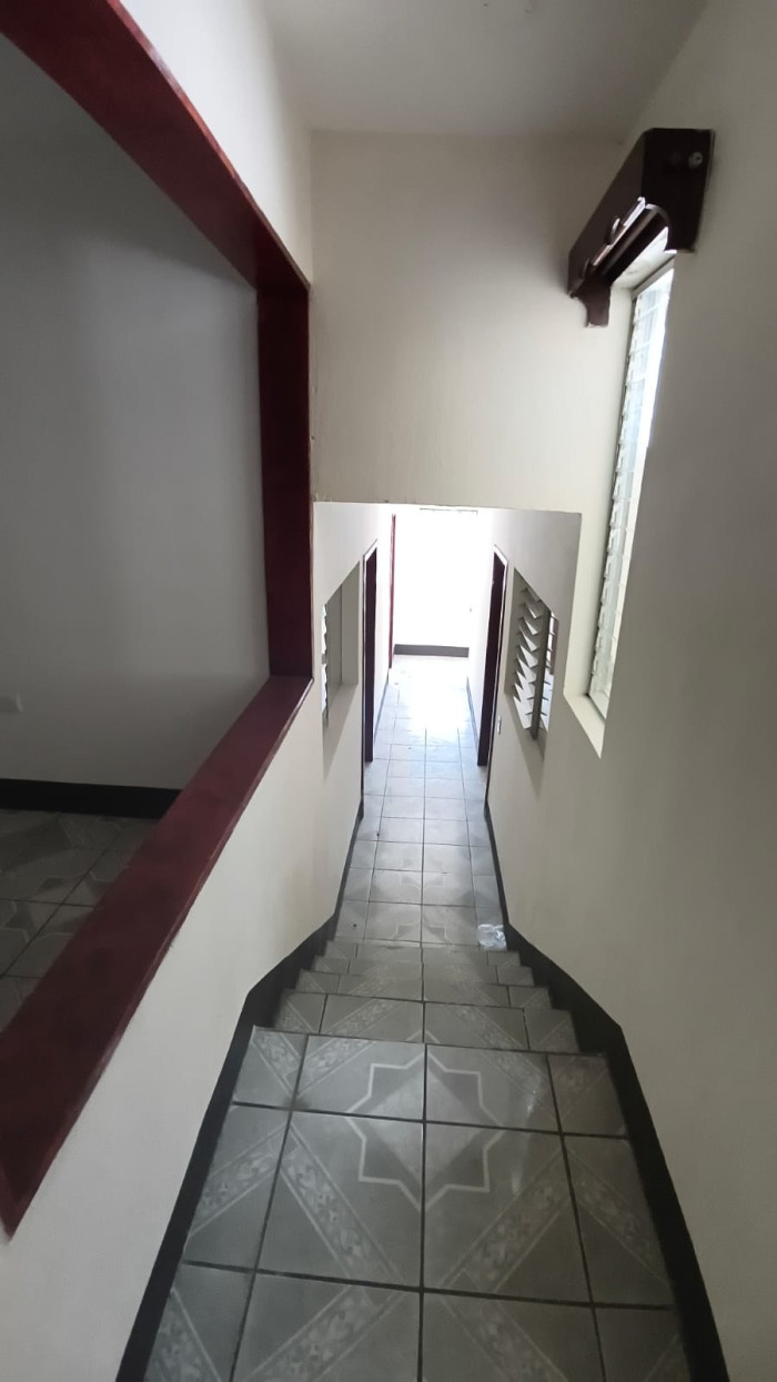 Casa en venta en zona 18 Altos de la Atlántida - Miniatura 17