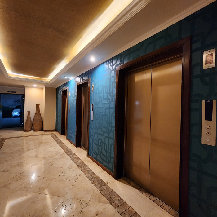 En Alquiler Apartamento en Zona 10 Amueblado — foto 14