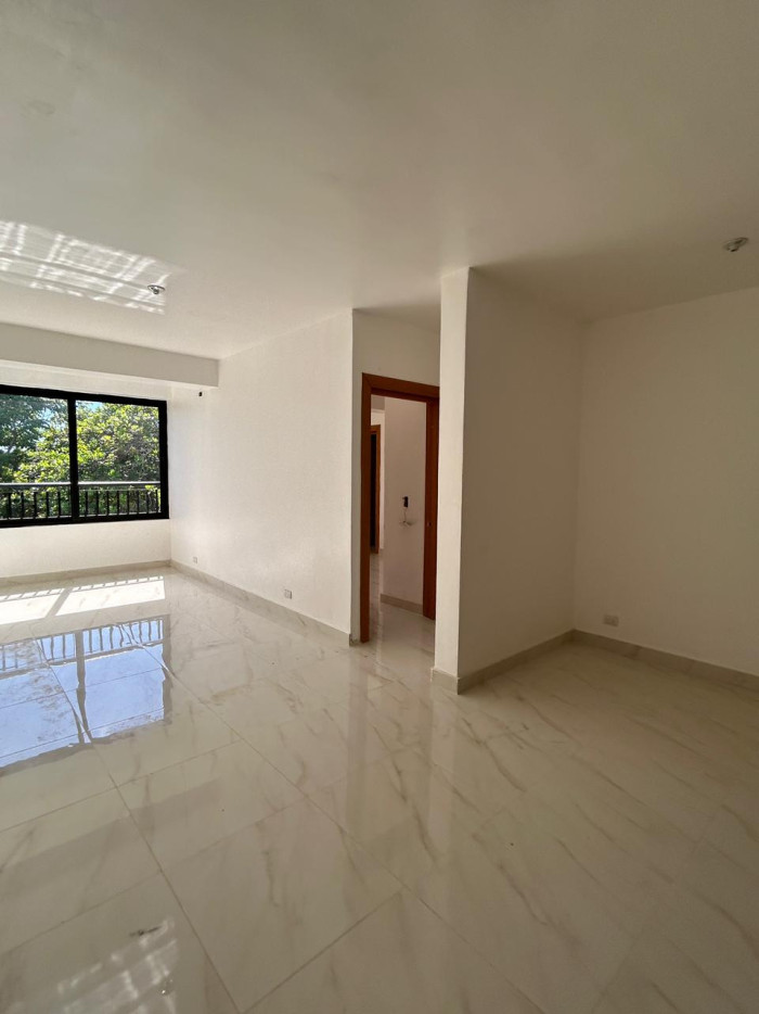 En Alquiler Apartamento en Gazcue cerca del Palacio DN - 6