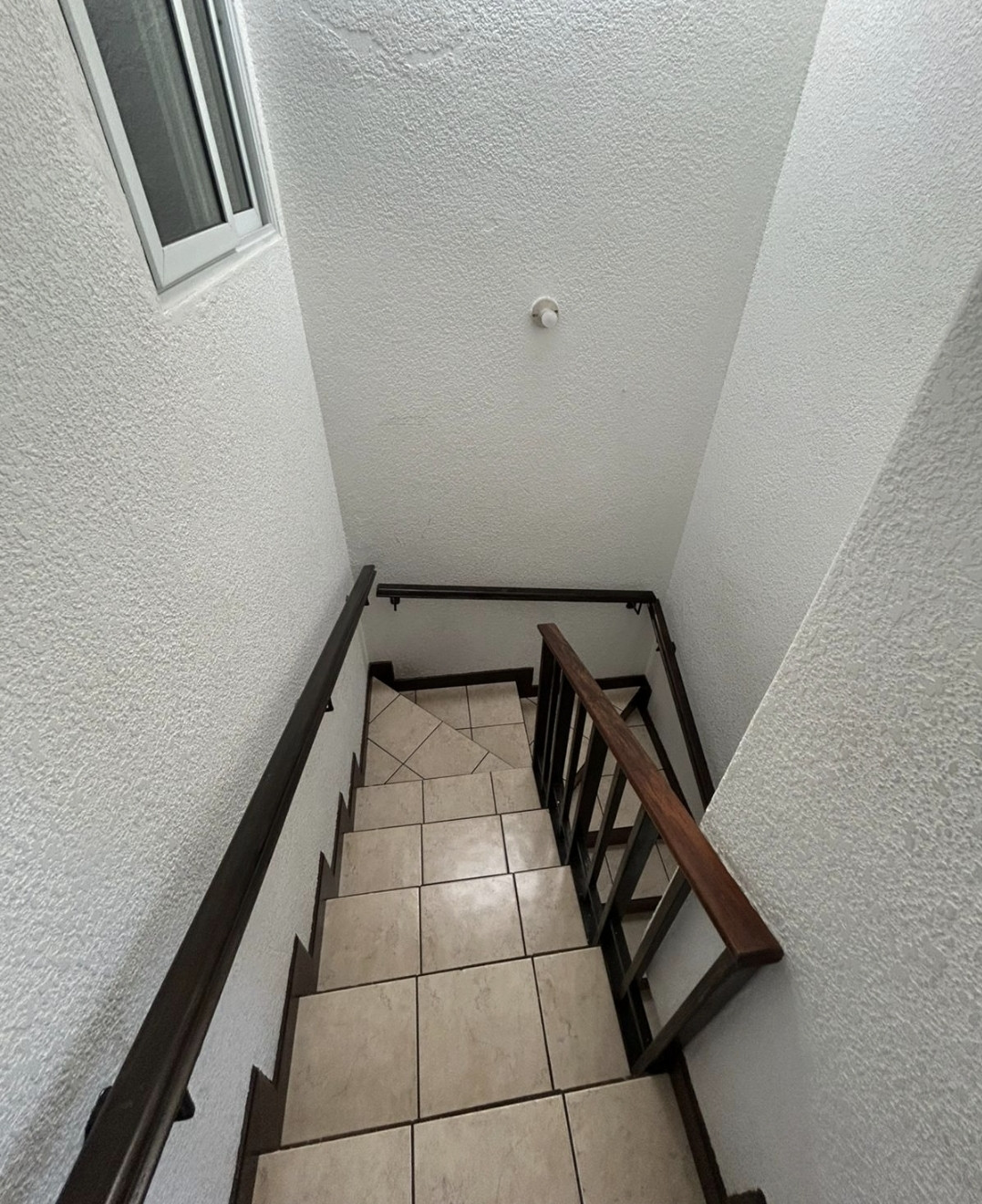 Casa en venta en Casa Grande Zona 18 Guatemala - Miniatura 5