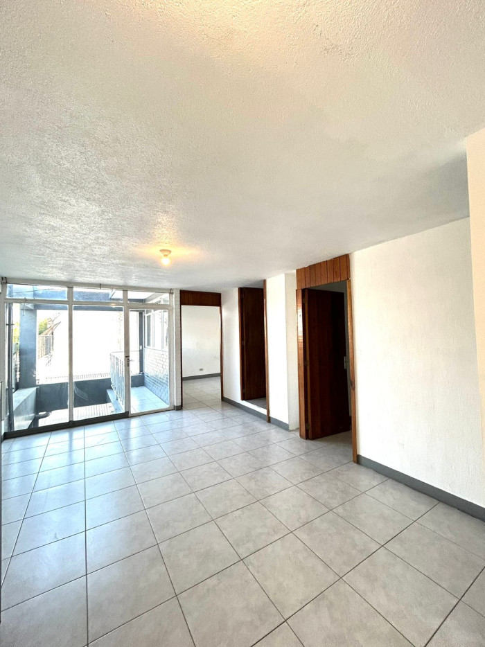 Apartamento en renta en zona 10, diagonal 6