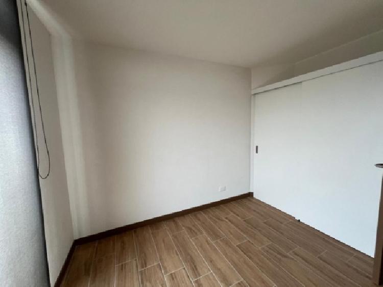 APARTAMENTO EN RENTA EN ZONA 17 - 10
