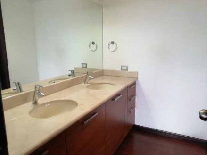 CityMax alquila apartamento en zona 14 Guatemala - Miniatura 2