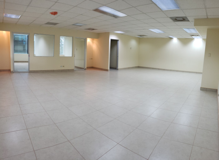 Oficina en Renta o Venta Edificio Europlaza Zona 14