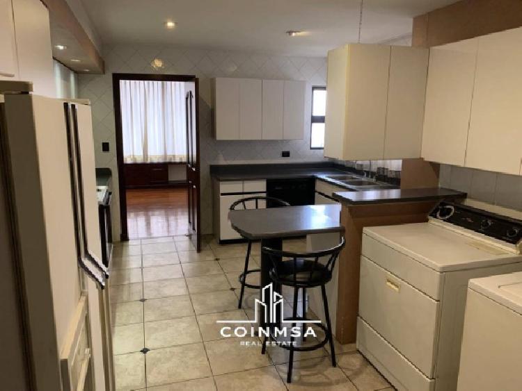 Apartamento en Renta zona 14 — foto 8