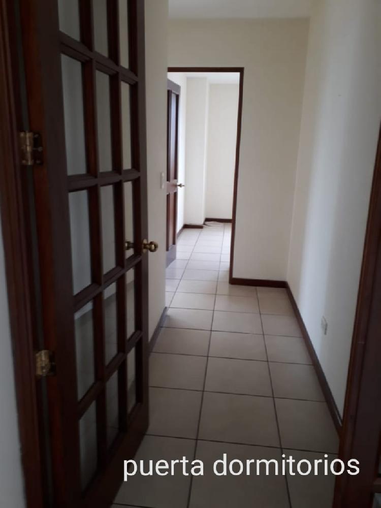 APARTAMENTO EN RENTA, ZONA 10 — foto 5