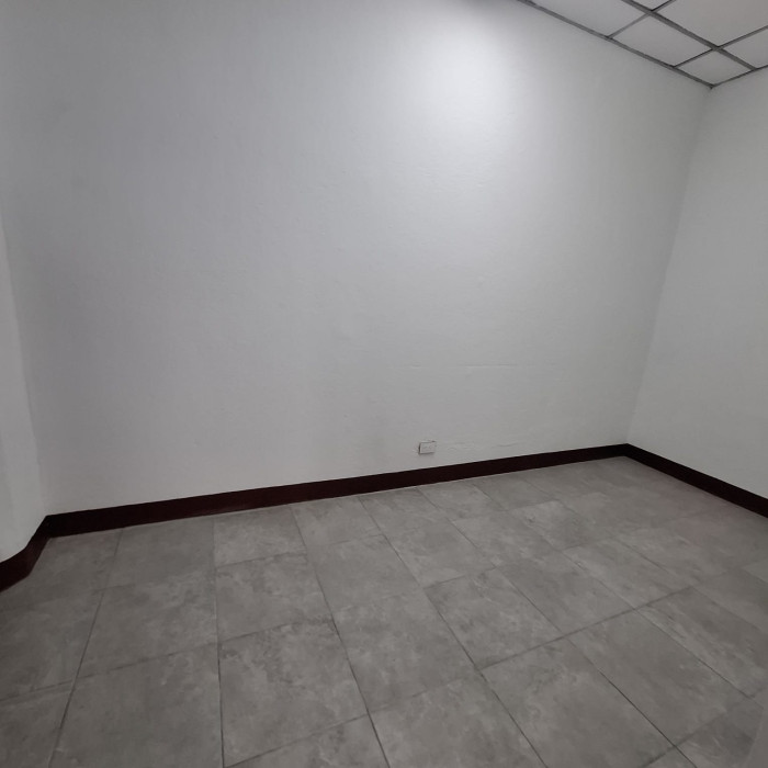 Casa de renta de uso comercial en zona 1 Guatemala — foto 3
