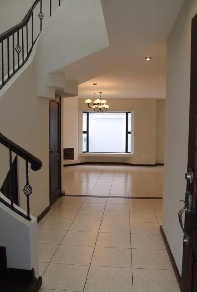 Estrene Casa Sector A9 Ciudad San Cri Ref-2343 — foto 10