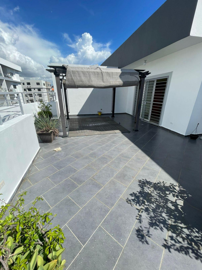 EXCLUSIVO PENTHOUSE EN EL MILLÓN | 300 M² CESAR CANO — foto 2