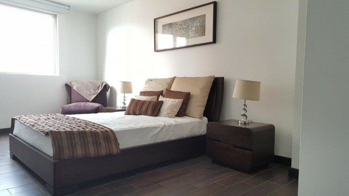 Apartamento amueblado en renta en zona 14 Guatemala - Image 2