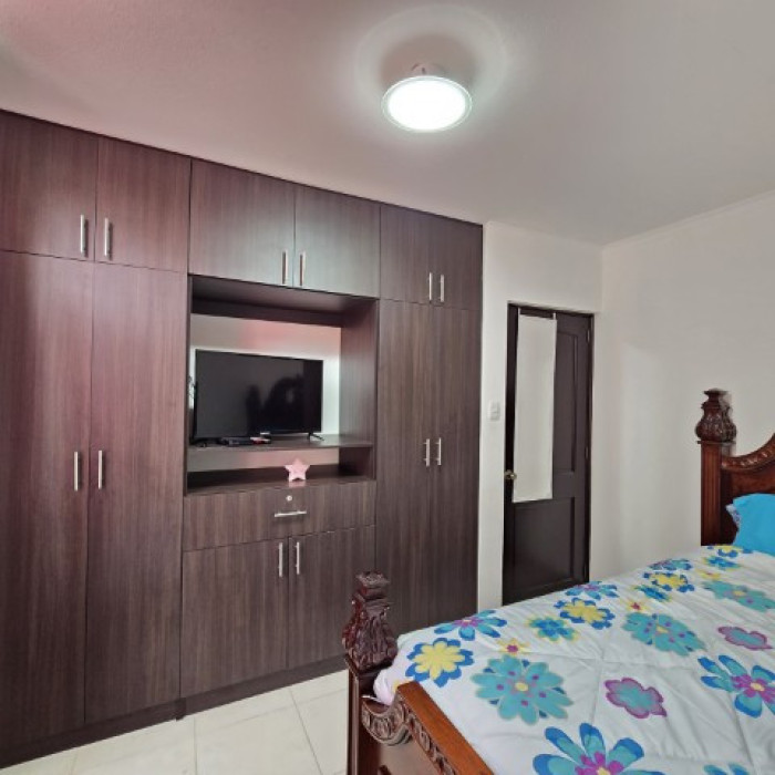 Casa en Venta Quintas Los Encinos Zona 7 de Mixco - Miniatura 17