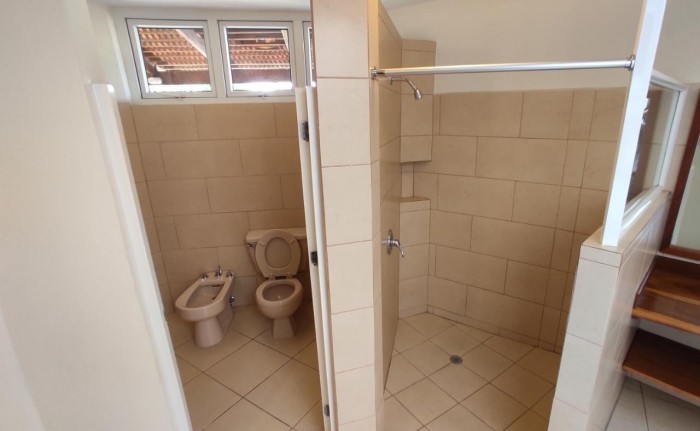 Plus Real Estate Renta casa en zona 13 — foto 8