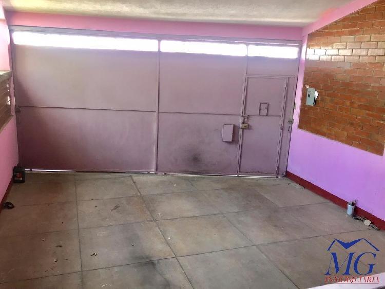 CASA EN VENTA EN RESIDENCIALES CATALINA