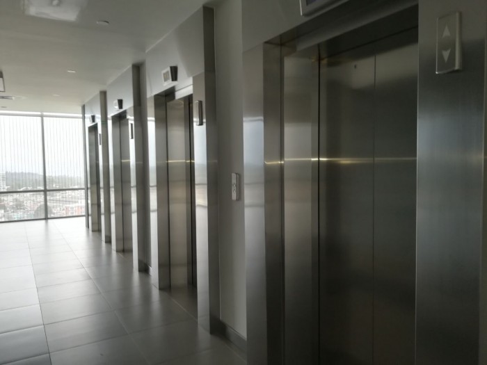 Alquiler de Oficinas en Torre Katana zona 10 Guatemala - Image 5