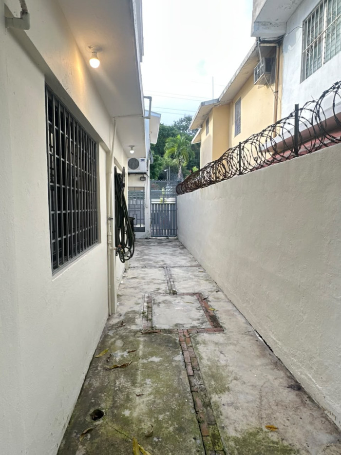 Casa en Venta en Jardines del Sur, Santo Domingo D.N - 6