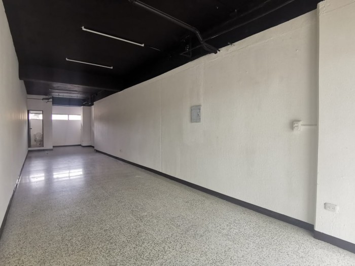 Local comercial en zona 10 Guatemala - Image 2