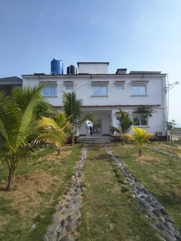 HERMOSA CASA EN #VENTA EN MONTERRICO - 14