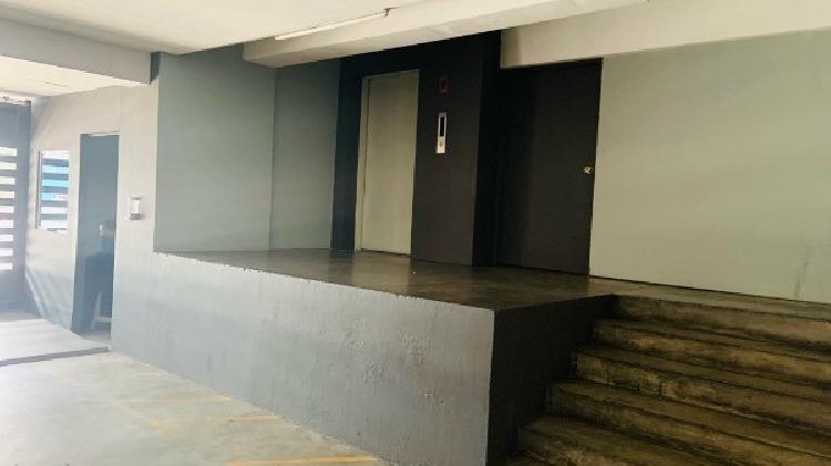 APARTAMENTO EN VENTA / RENTA EN EDIFICIO TORRENOVA