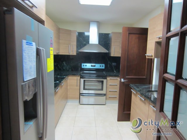 CityMax renta apartamento amueblado zona 10 Guatemala - Miniatura 9
