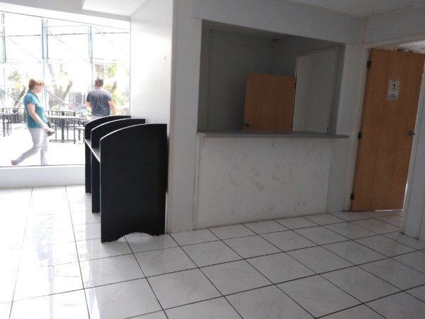 Local en renta Zona 10 — foto 3