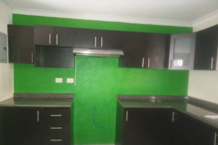 Casa en Residencial Florentina Zona 17 dos nivele - Miniatura 9