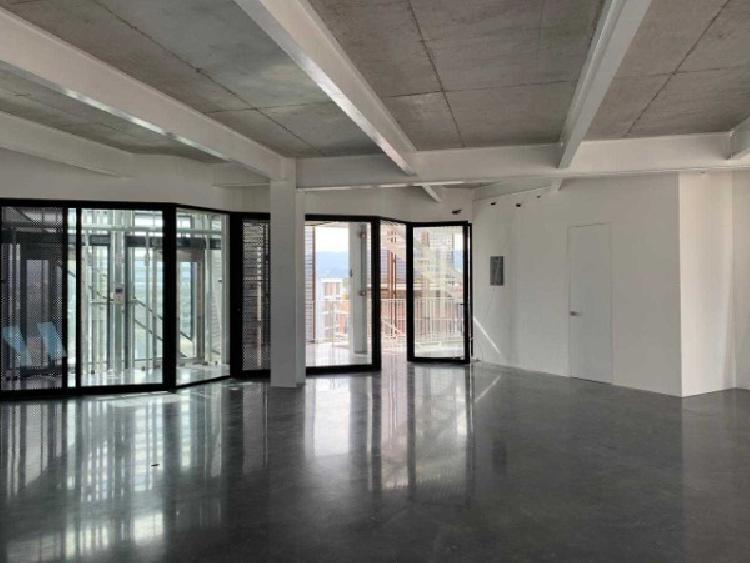 OFICINA EN RENTA ZONA 4 — foto 2