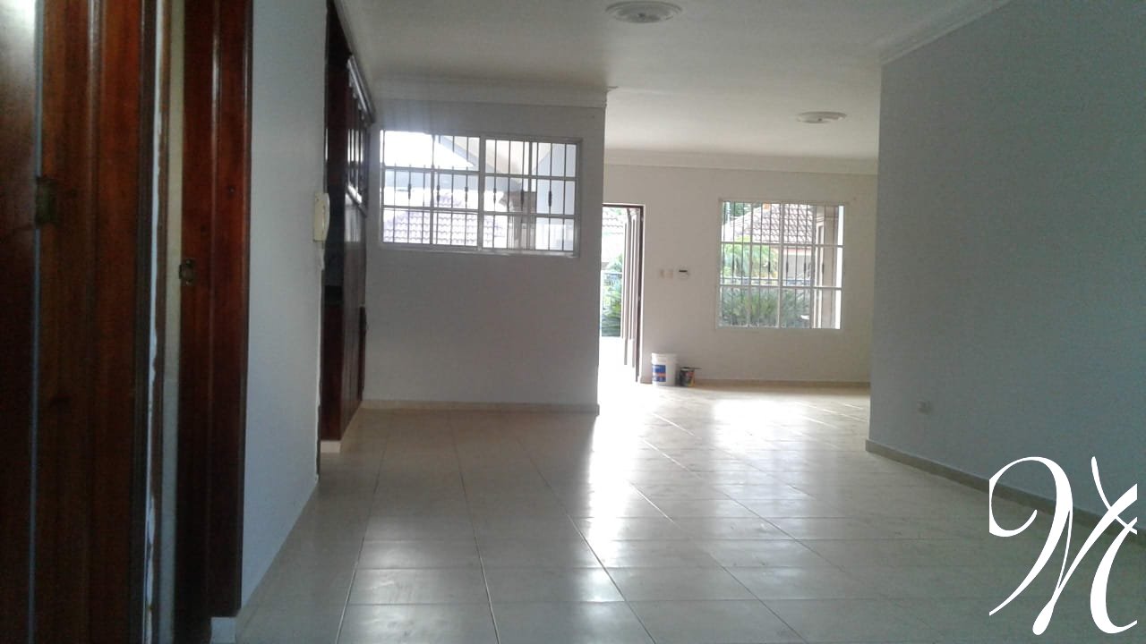 Vendo hermosa casa en proyecto cerrado en Santiago. — foto 6