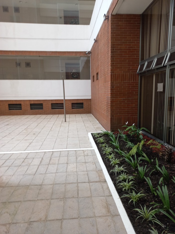 Apartamento en renta  en zona 10 cerca de 20 calle - Miniatura 16