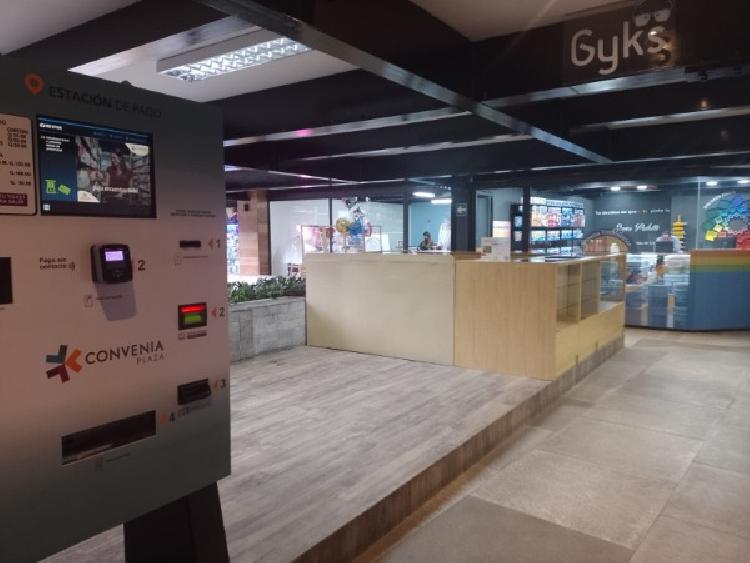 KIOSKO EN RENTA EN CONVENIA PLAZA, ZONA 10 — foto 2