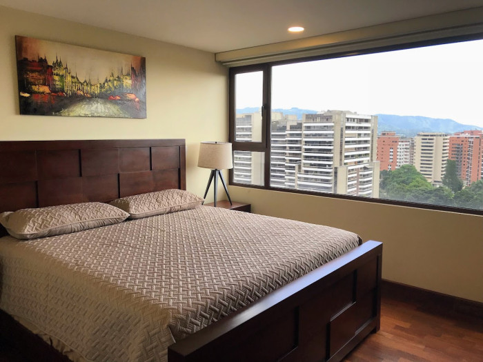 Apartamento amueblado en Alquiler en Zona 10 Guatemala - Miniatura 19