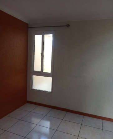 Casa en Residencial Florentina Zona 17 dos nivele - Image 3