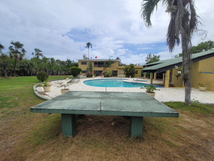 Casa Vacacional en Venta con Piscina en Guayacanes - 4