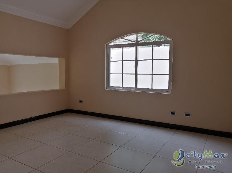 Casa en ¡Venta! en las Cumbres Zona 16 - Miniatura 8