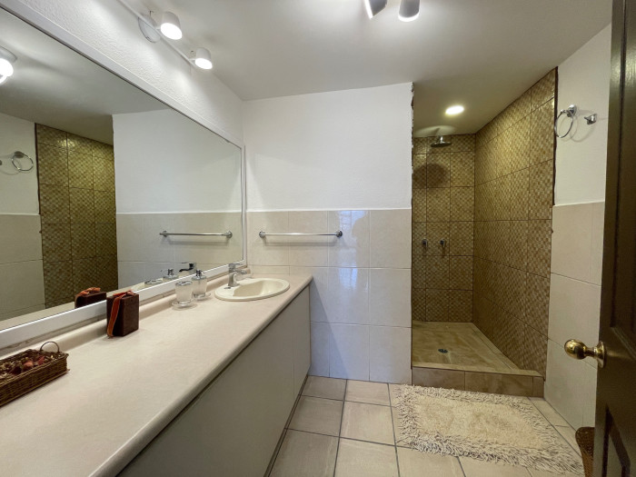 Plus Real Estate vende / renta apartamento en zona 14 — foto 7