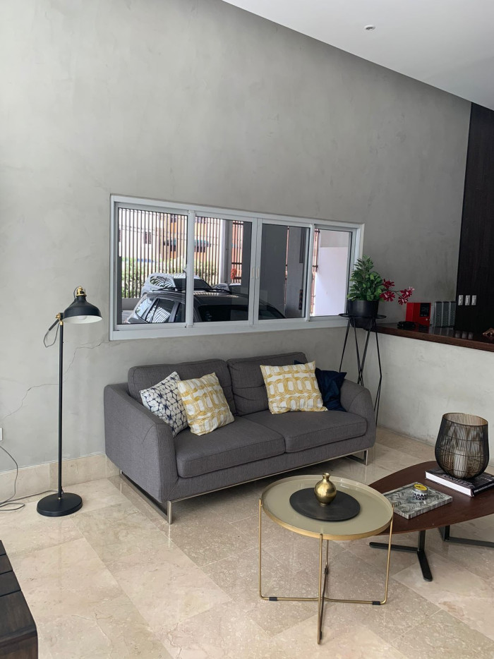 Apartamento en Alquiler con Linea Blanca en Evaristo - 1