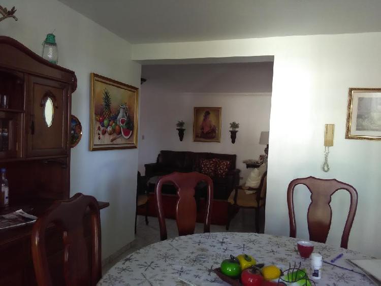 ALQUILER APARATAMENTO AMUEBLADO EN LOS CERROS — foto 4