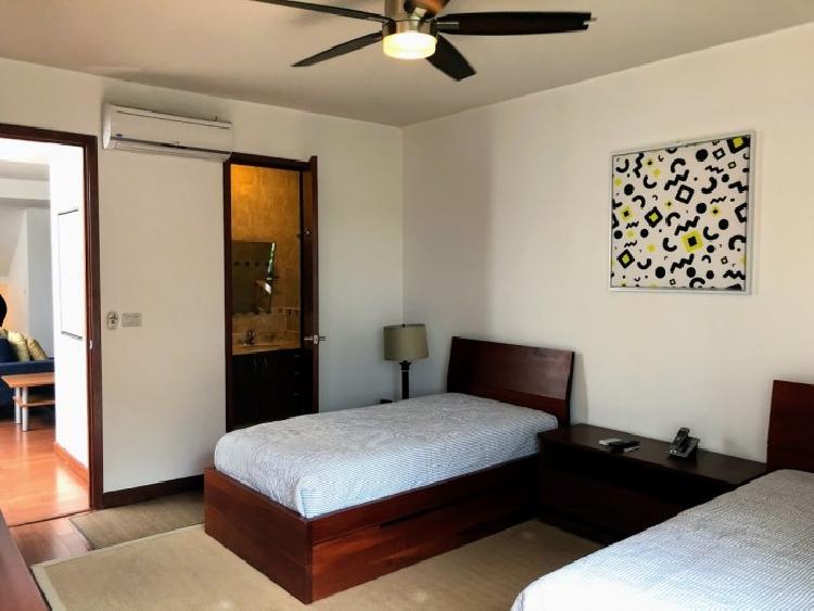 Residencia de lujo en venta inversion Cayala Guatemala - Image 4