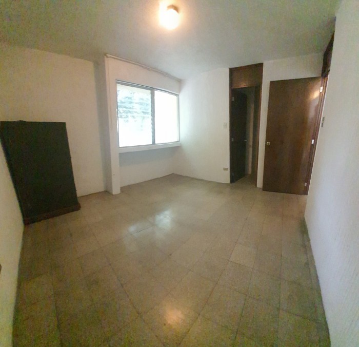 Casa en renta en Zona 15 Guatemala cerca del Pilar - Miniatura 8