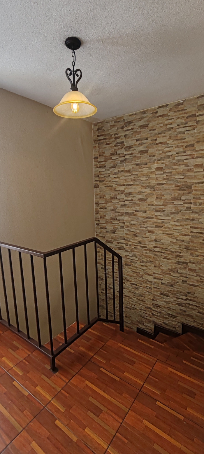 Hermosa Casa en Venta en Colinas de Monte Maria Sur!!!! — foto 9