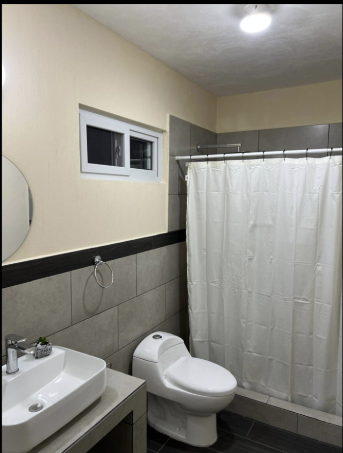 Casa Amueblada en Venta inversion en Airbnb Monterrico - 16