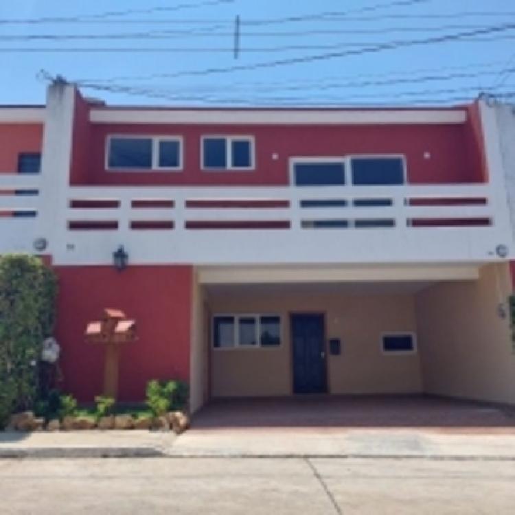 Casa en zona 7 de Mixco