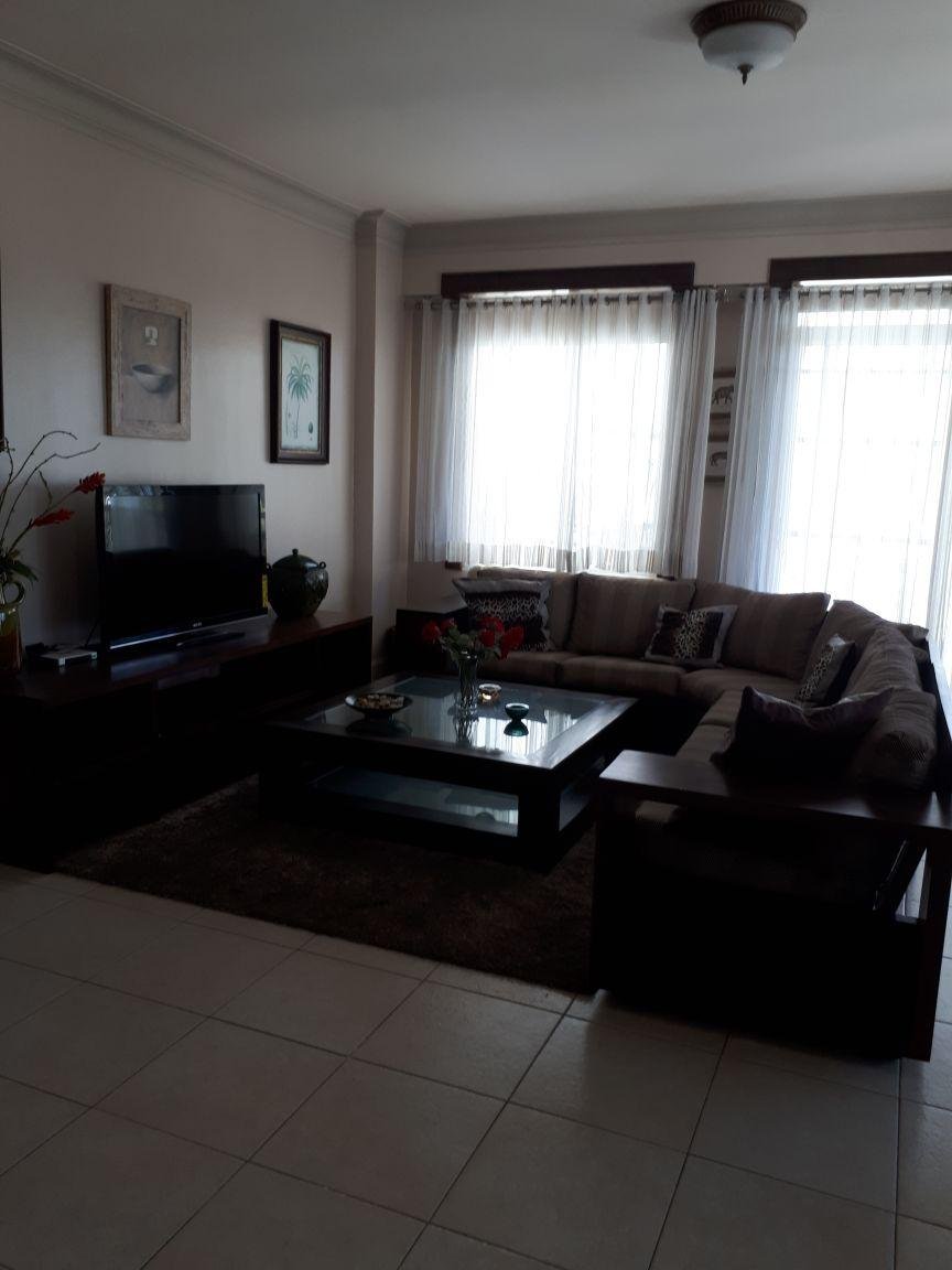 ALQUILER AMUEBLADO EN LA TRINITARIA — foto 2