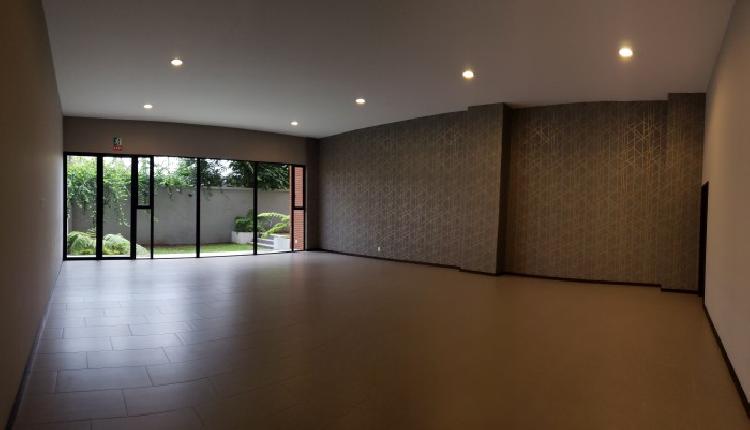 AMPLIO Apartamento en Venta ZONA 14 - Miniatura 15