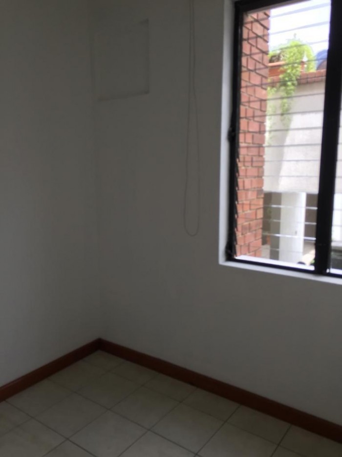 Rento apartamento en zona 13 — foto 6