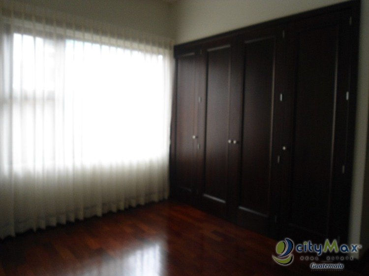 Apartamento en renta en primer nivel zona 14 Guatemala - Miniatura 8