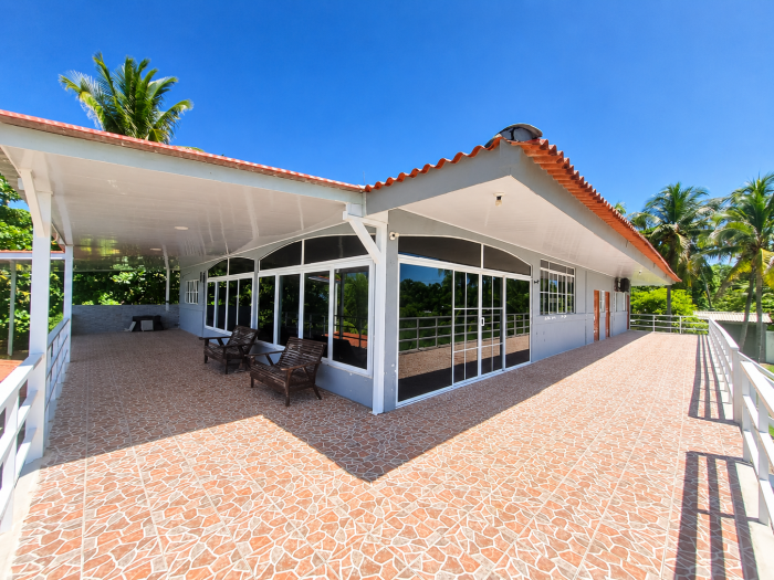 Casa de playa en venta en primera fila San Diego