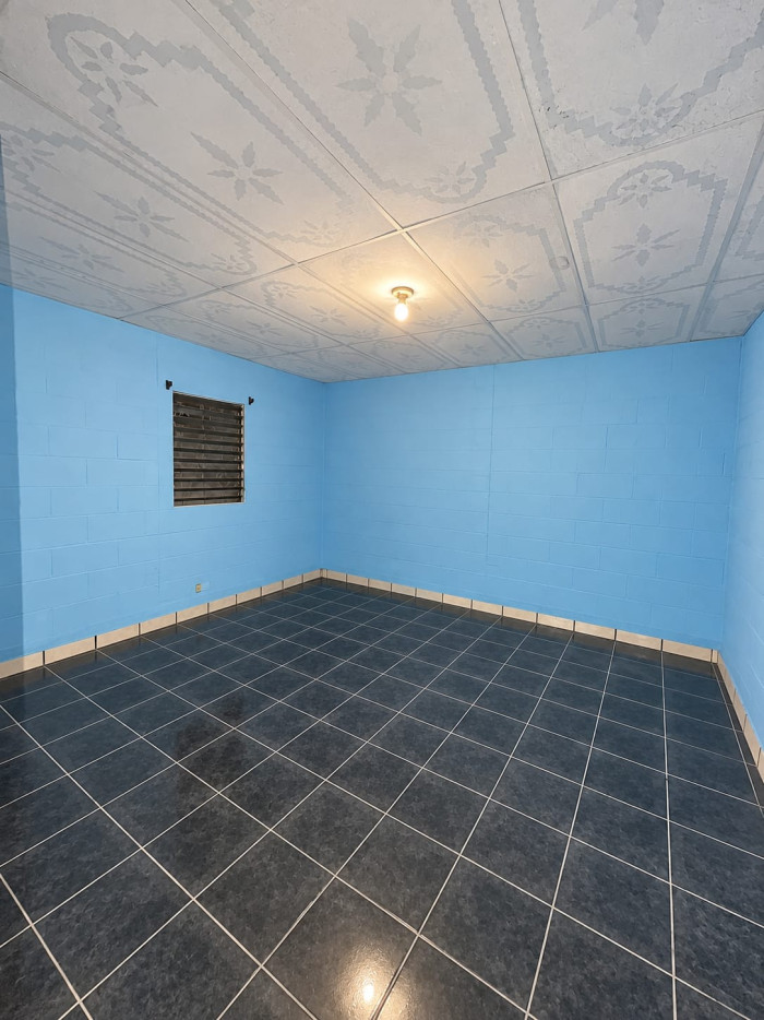 Casa de esquina en Venta en Joyas del Norte Apopa — foto 3
