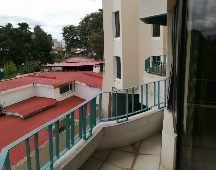 RENTA APARTAMENTO DE 3 HABITACIONES EN ZONA 15 VH2 - Image 2