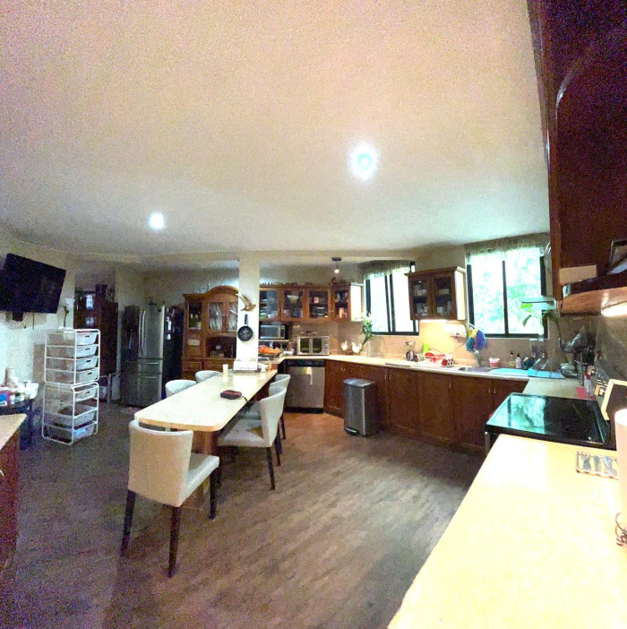 Casa grande en venta en Carretera a El Salvador Terrav — foto 6