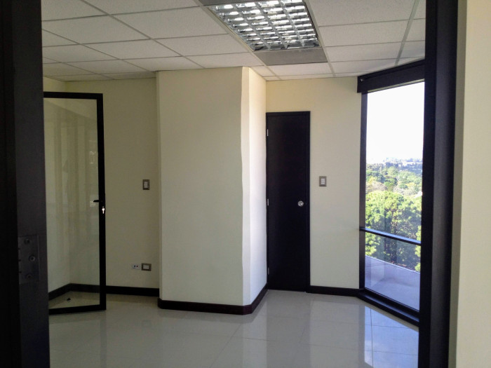 Oficina en venta inversion zona 10 Guatemala — foto 7